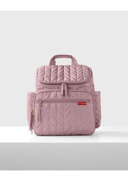 Skip Hop Pembe Sırt Çantası – Su Geçirmez, BPA ve Fitalat İçermeyen, Çok Bölmeli, 40,6×20,3×35,6 cm, Günlük ve Seyahat Kullanımına Uygun