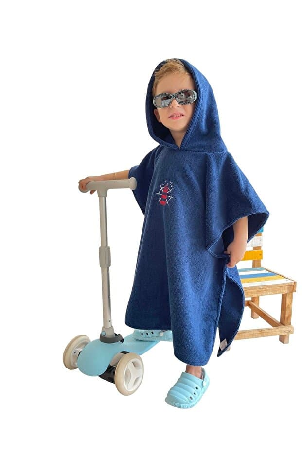 Miami Beach Çocuk Lacivert Dümen Ve Deniz Feneri Nakışlı Hızlı Su Emen Kapüşonlu Banyo Havuz Plaj Panço Havlu